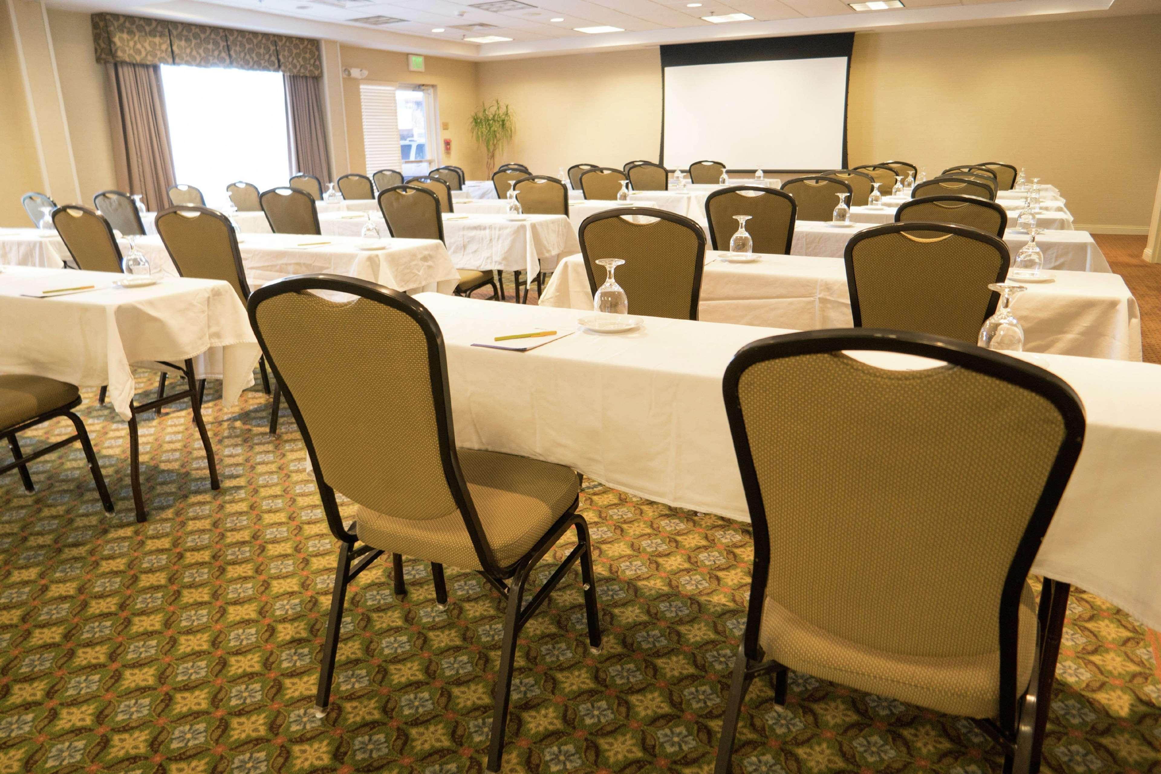 Hilton Garden Inn Oklahoma City North Quail Springs מראה חיצוני תמונה